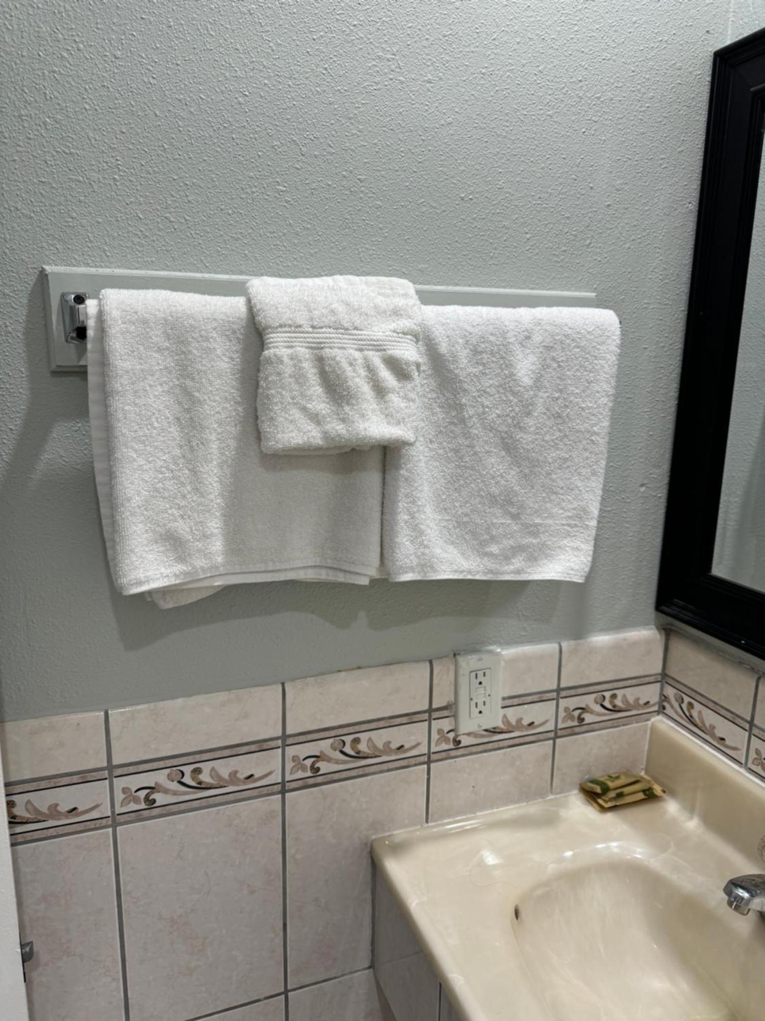 La Cienega Inn Motel 洛杉矶 外观 照片